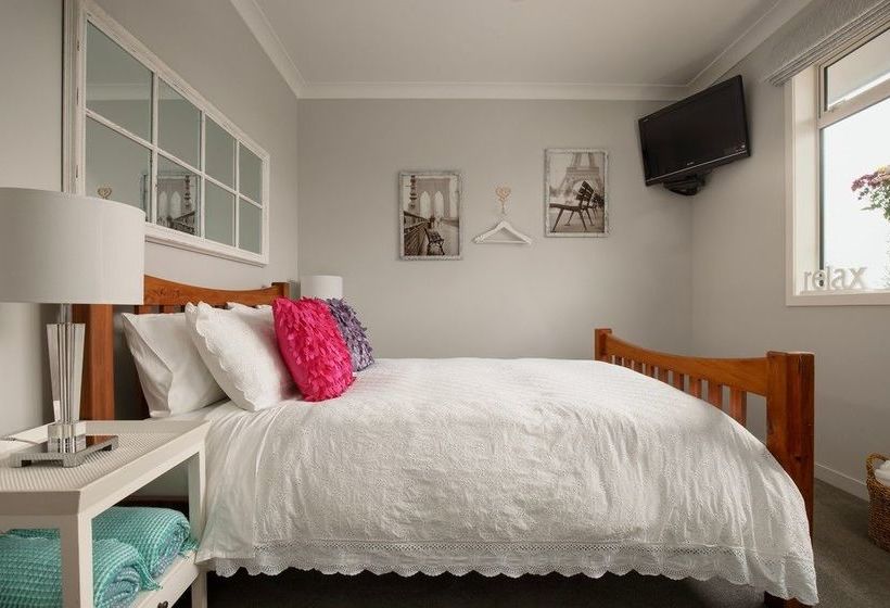 De Preaux Lodge Luxury Bed & Breakfast