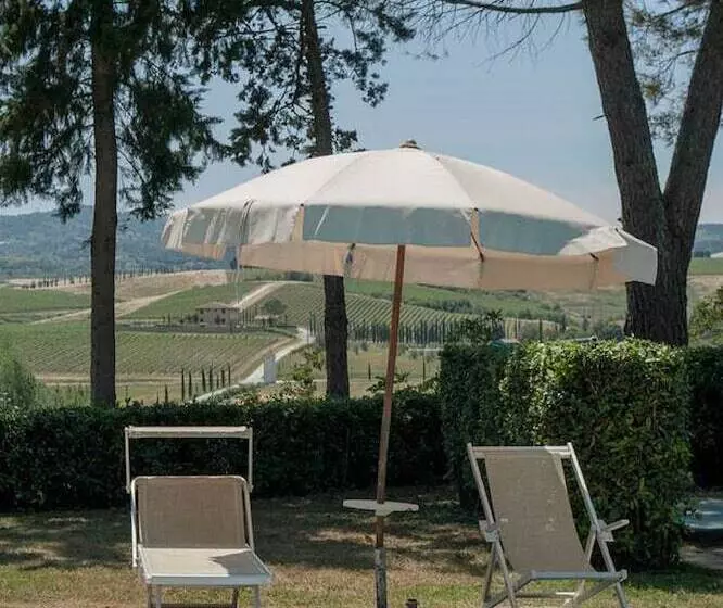 ホテル Azienda Agricola E Agriturismo Vallorsi