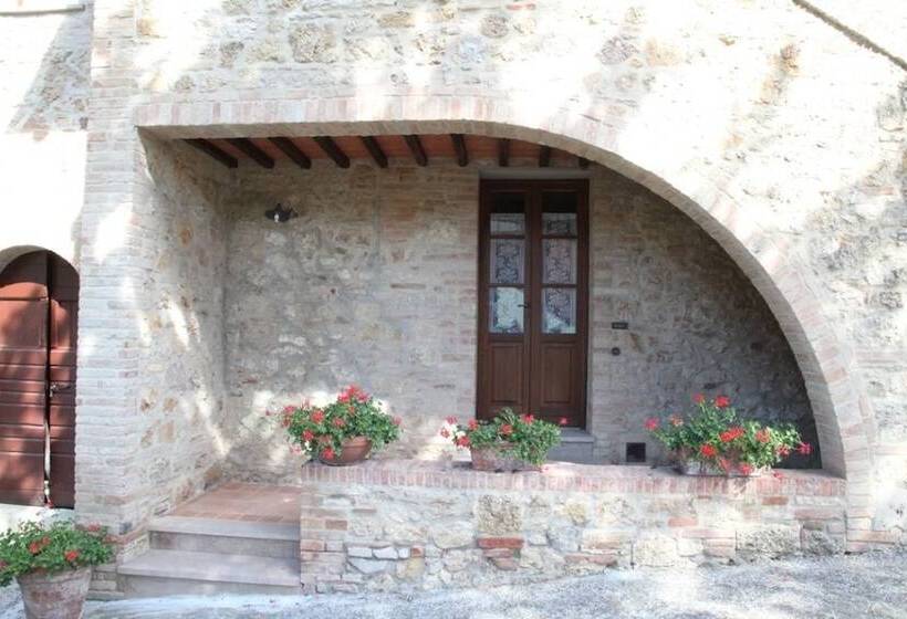 Отель Azienda Agricola E Agriturismo Vallorsi