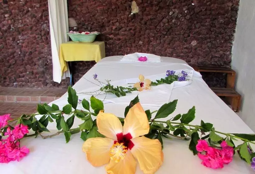 ホテル Balneario San Juan Cosalá