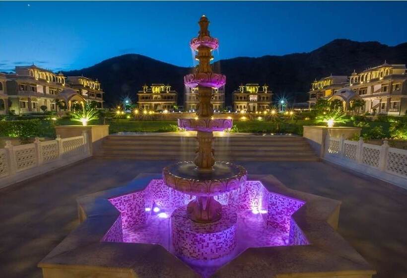 Hotel Bhanwar Singh Palace