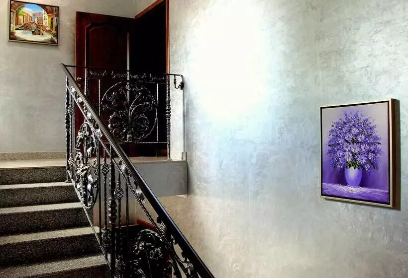 Hotelli Diadema Sheremetyevo Guest House