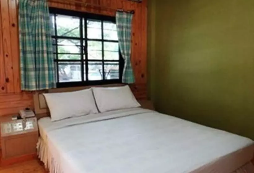 ホテル Guest House Ratchaburi