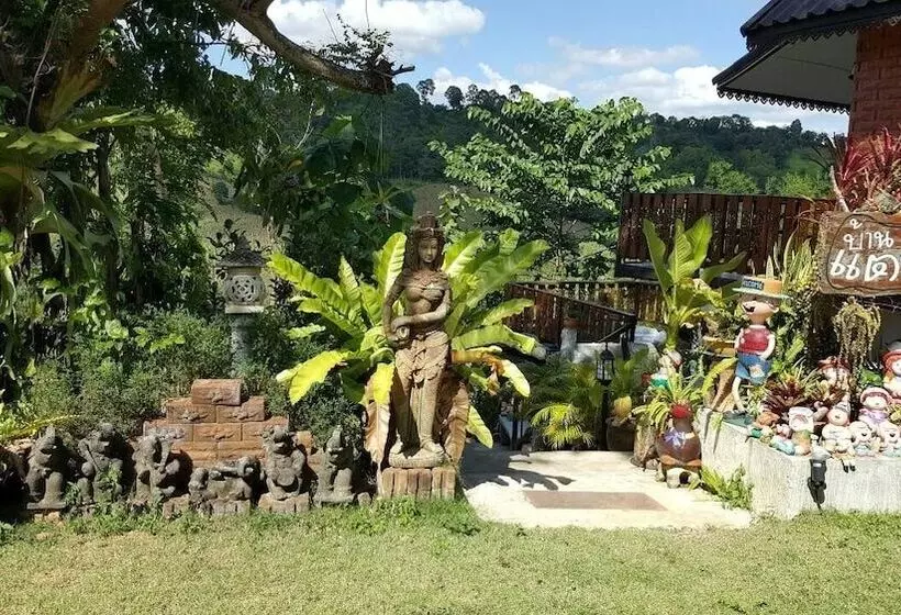 Hotelli Klong Sai Hills Resort