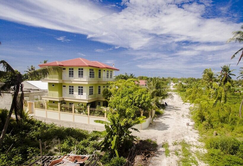 هتل La Cabana Maldives