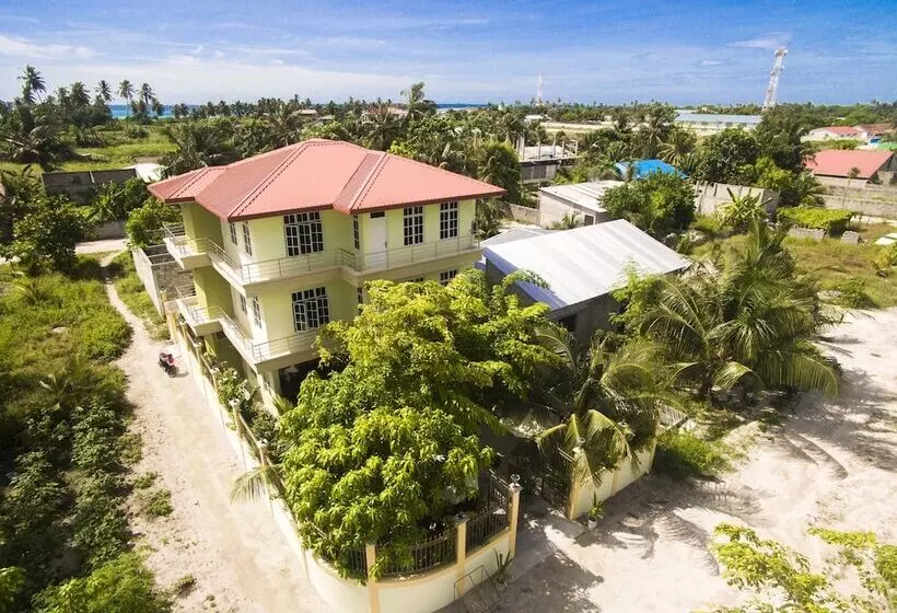 هتل La Cabana Maldives