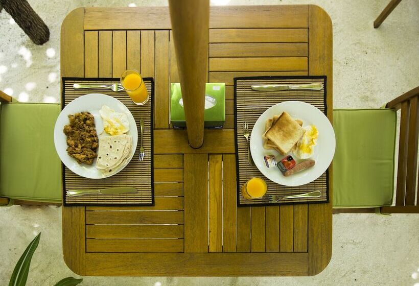 هتل La Cabana Maldives