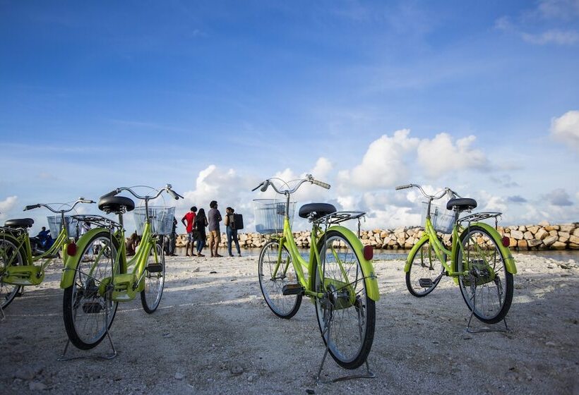 هتل La Cabana Maldives