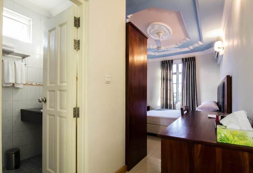 هتل La Cabana Maldives