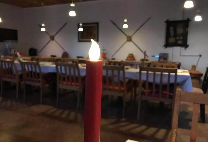 هتل Mayleko Lodge