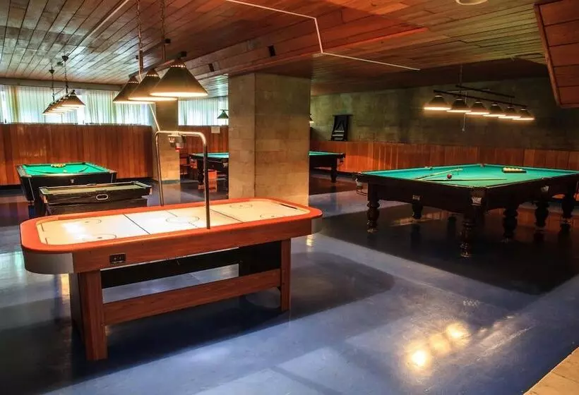 ホテル Pansionat Zvenigorodskiy