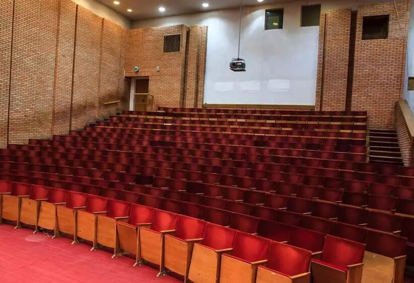 ホテル Pansionat Zvenigorodskiy