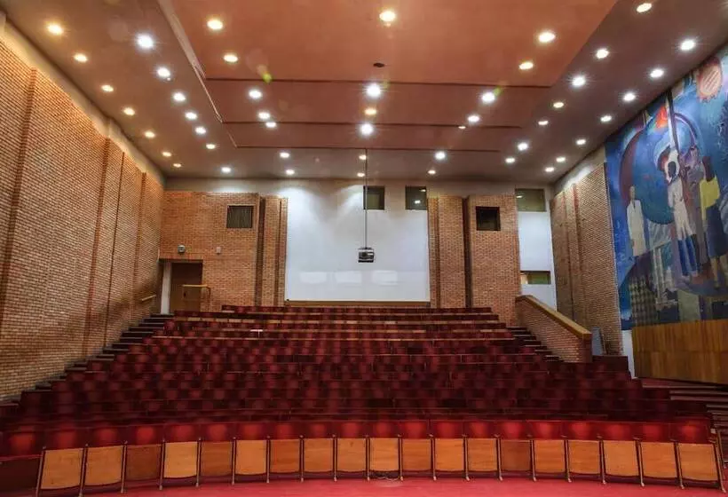 ホテル Pansionat Zvenigorodskiy