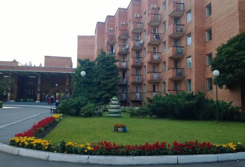 호텔 Pansionat Zvenigorodskiy