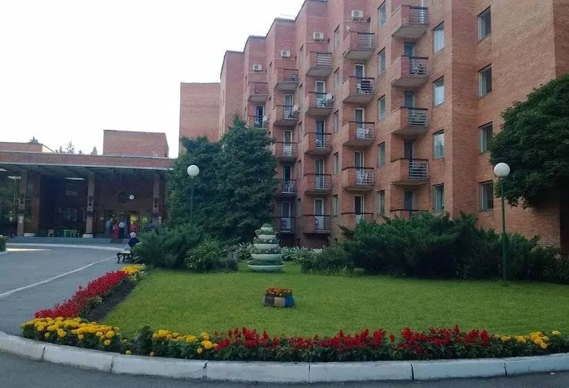 ホテル Pansionat Zvenigorodskiy