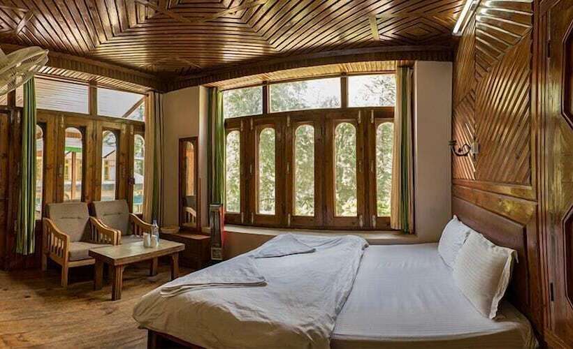 هتل Parvati Kuteer