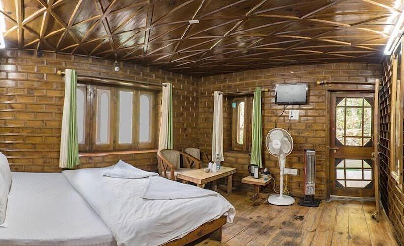 هتل Parvati Kuteer