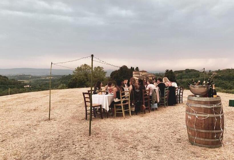 בית מלון כפרי Podere San Giorgio