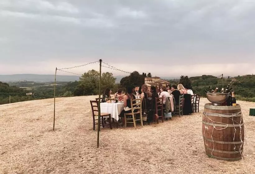 Hotelli Podere San Giorgio