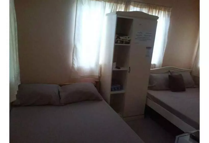 ホテル Randys Bantayan Island Grill And Chill Resort