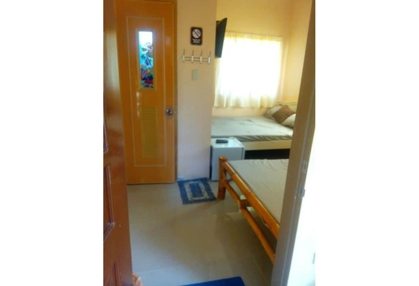 Hotel Randys Bantayan Island Grill And Chill Resort