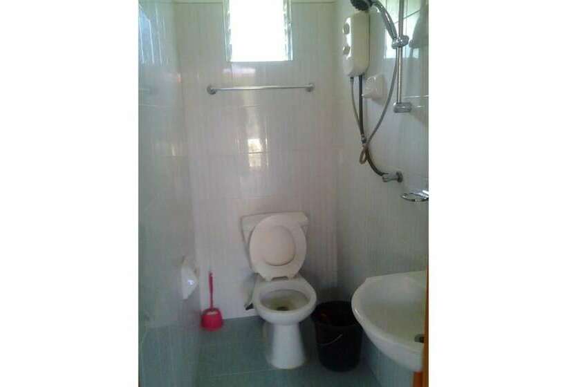 Hotel Randys Bantayan Island Grill And Chill Resort