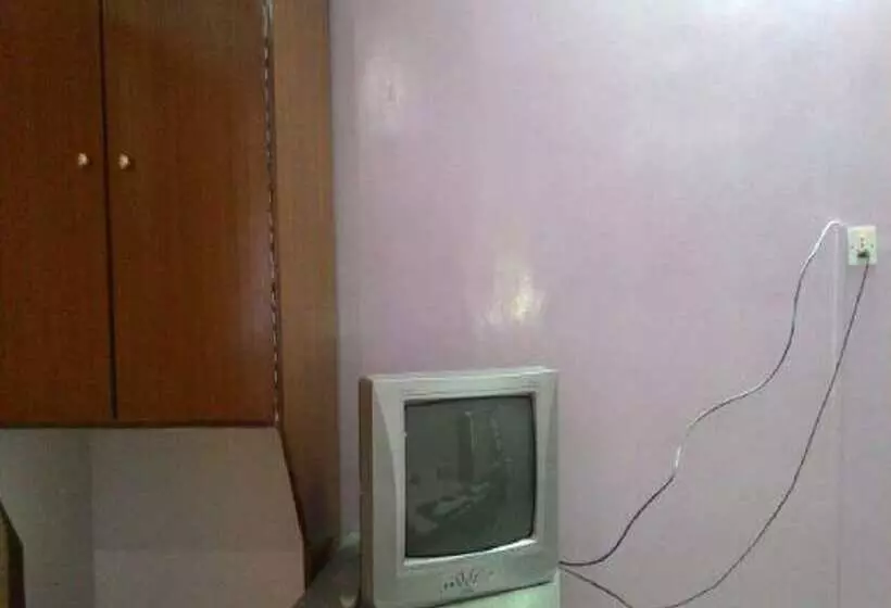 ホテル Room Maangta 335 Panaji