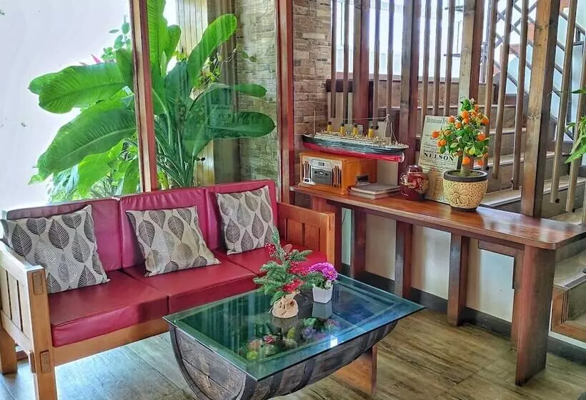 Hotel The Lord Nelson