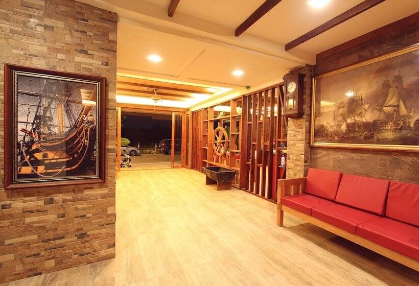 ホテル The Lord Nelson