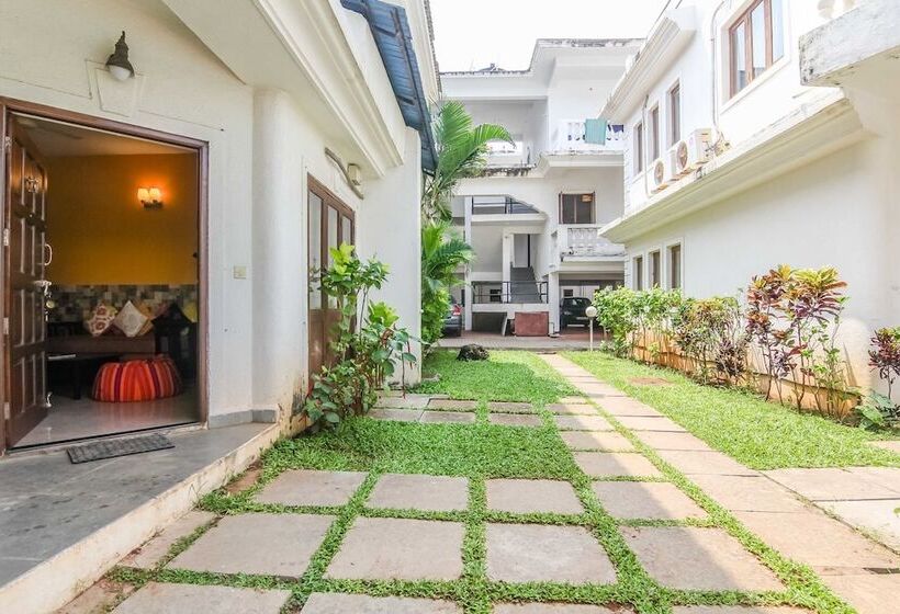 Пансион Casa Azure