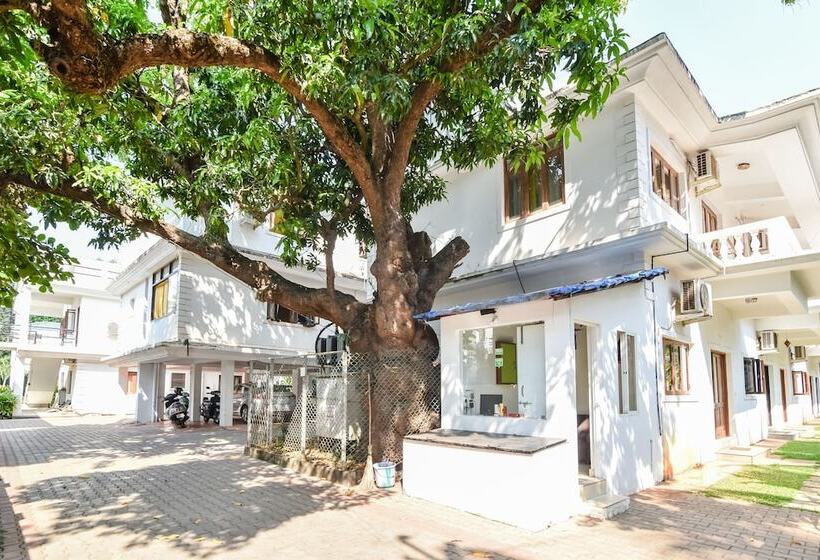 Пансион Casa Azure