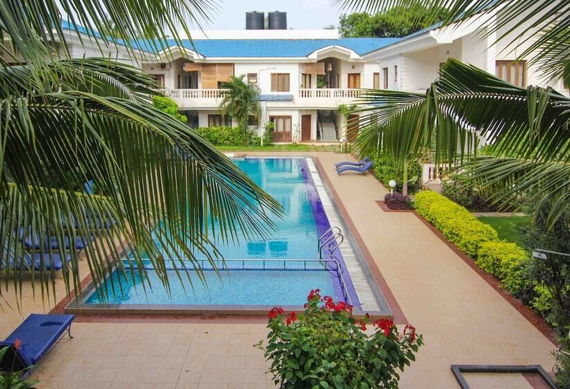 Пансион Casa Azure