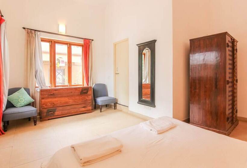 Пансион Casa Azure