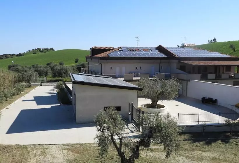 Majatalo Casale Marcalia  Bed & Breakfast