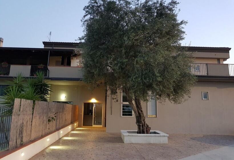 پانسیون Casale Marcalia Bed & Breakfast