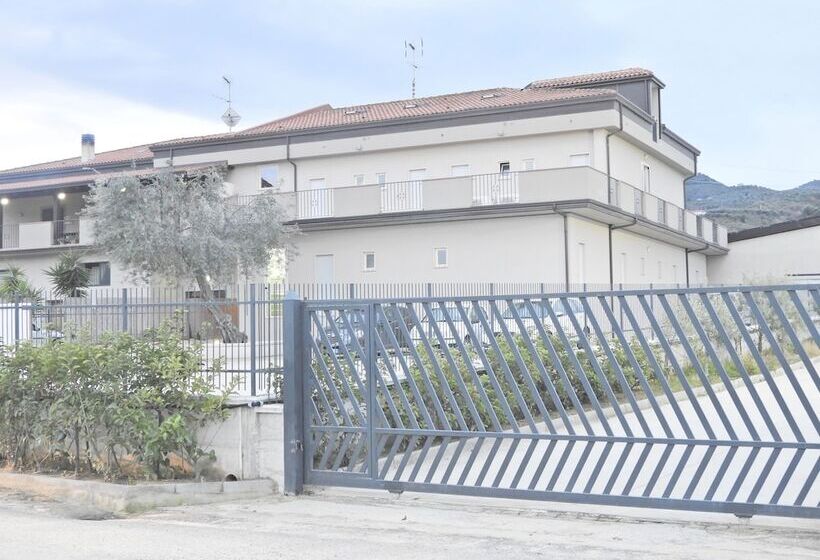 پانسیون Casale Marcalia Bed & Breakfast