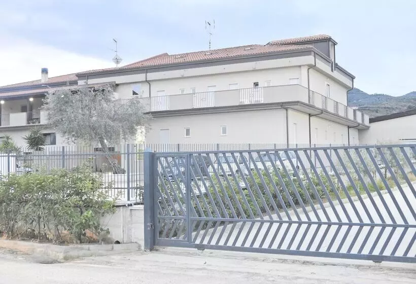 Majatalo Casale Marcalia  Bed & Breakfast