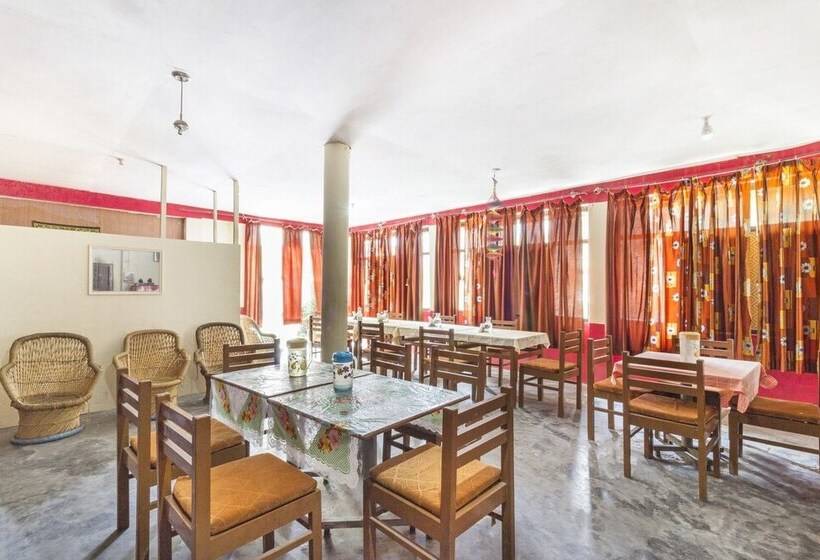 פנסיון Guesthouser 1 Br Guest House 5c10