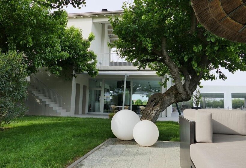 بنسيون Il Portico