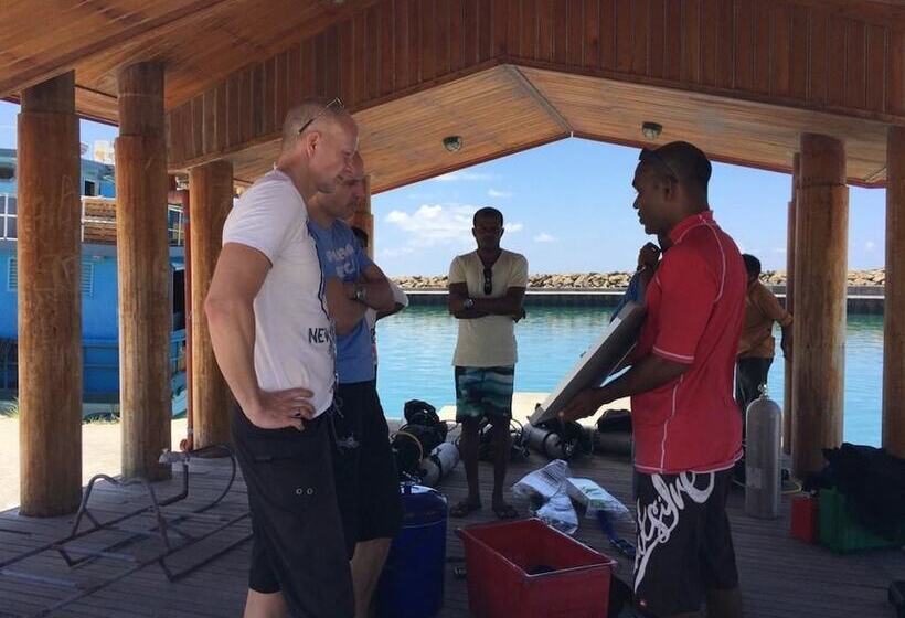 پانسیون Marina Boutique