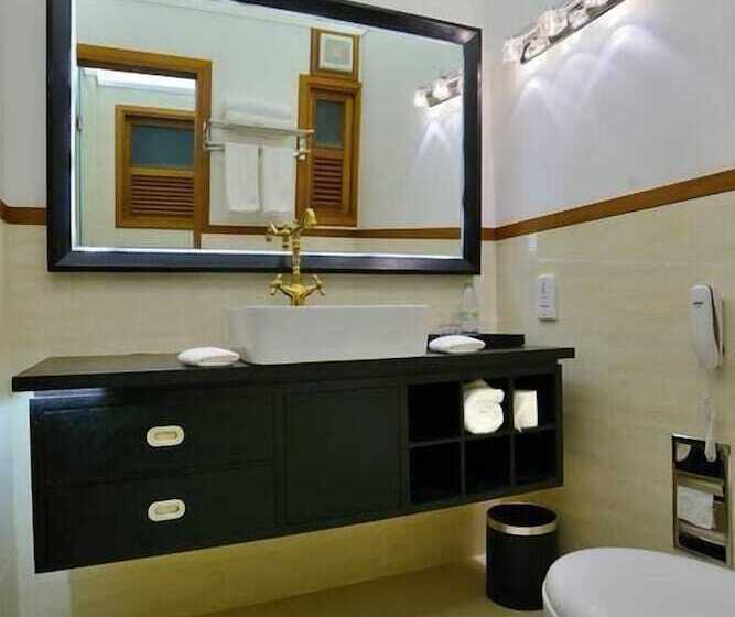 پانسیون Marina Boutique