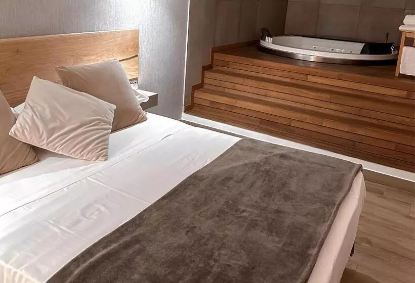 ペンション Olympus Capua