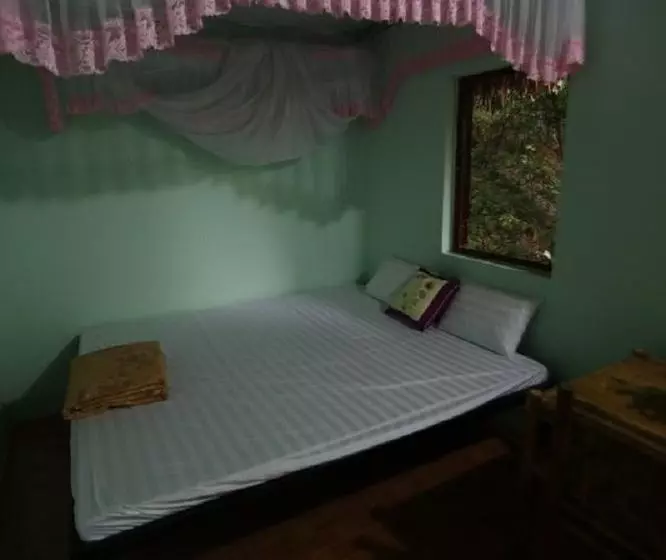 پانسیون Eco Homestay Mai Chau   Venuestay