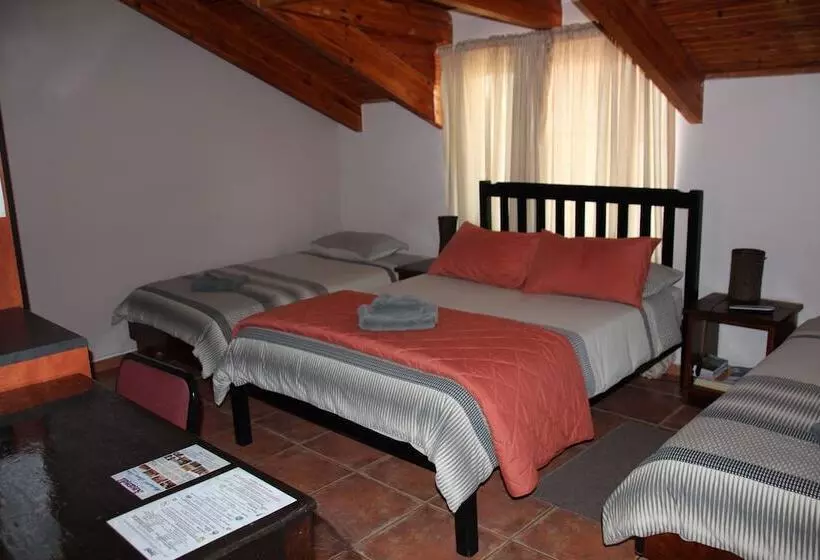 تختخواب و صبحانه Anandi Guesthouse Swakopmund