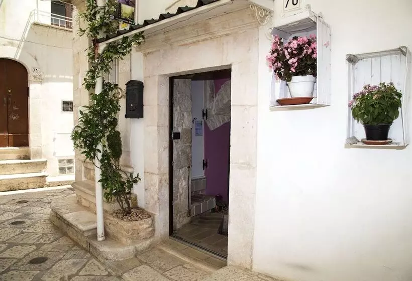 Aamiaismajoitus (B&B) L Angolo Di Gaudì, Alcoba Fascinosa