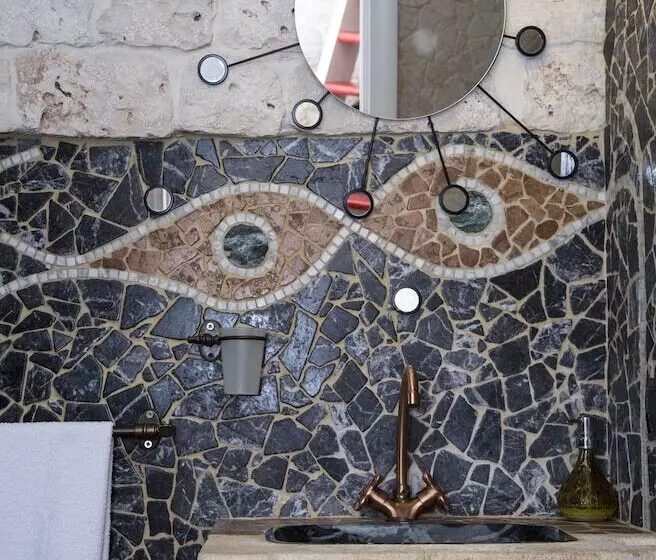 Aamiaismajoitus (B&B) L Angolo Di Gaudì, Alcoba Fascinosa