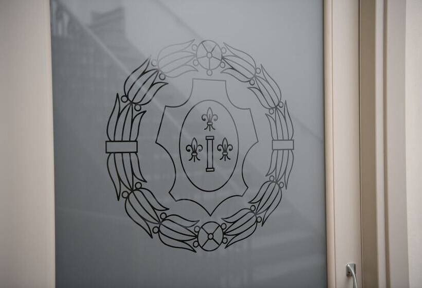 민박 Palazzo Vasarri   Luxury Design Suites