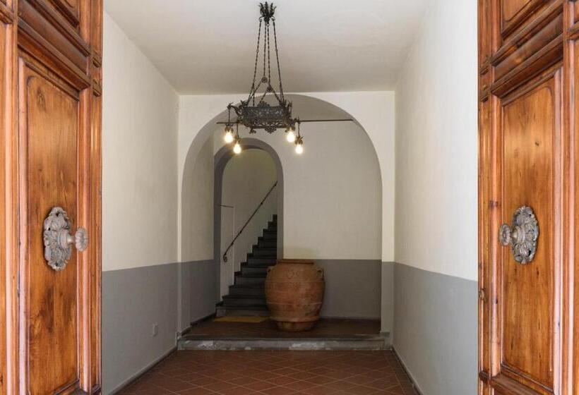 민박 Palazzo Vasarri   Luxury Design Suites