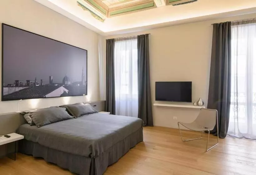 ベッドアンドブレックファースト Palazzo Vasarri   Luxury Design Suites