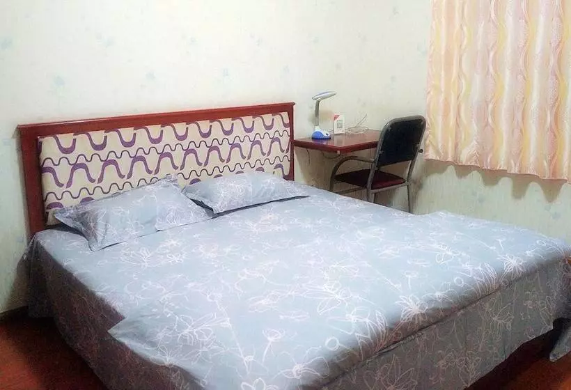 Guanghan Sunshine Hostel